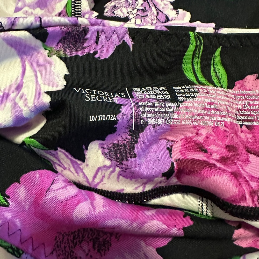 Victoria's Secret Floral Print leggings